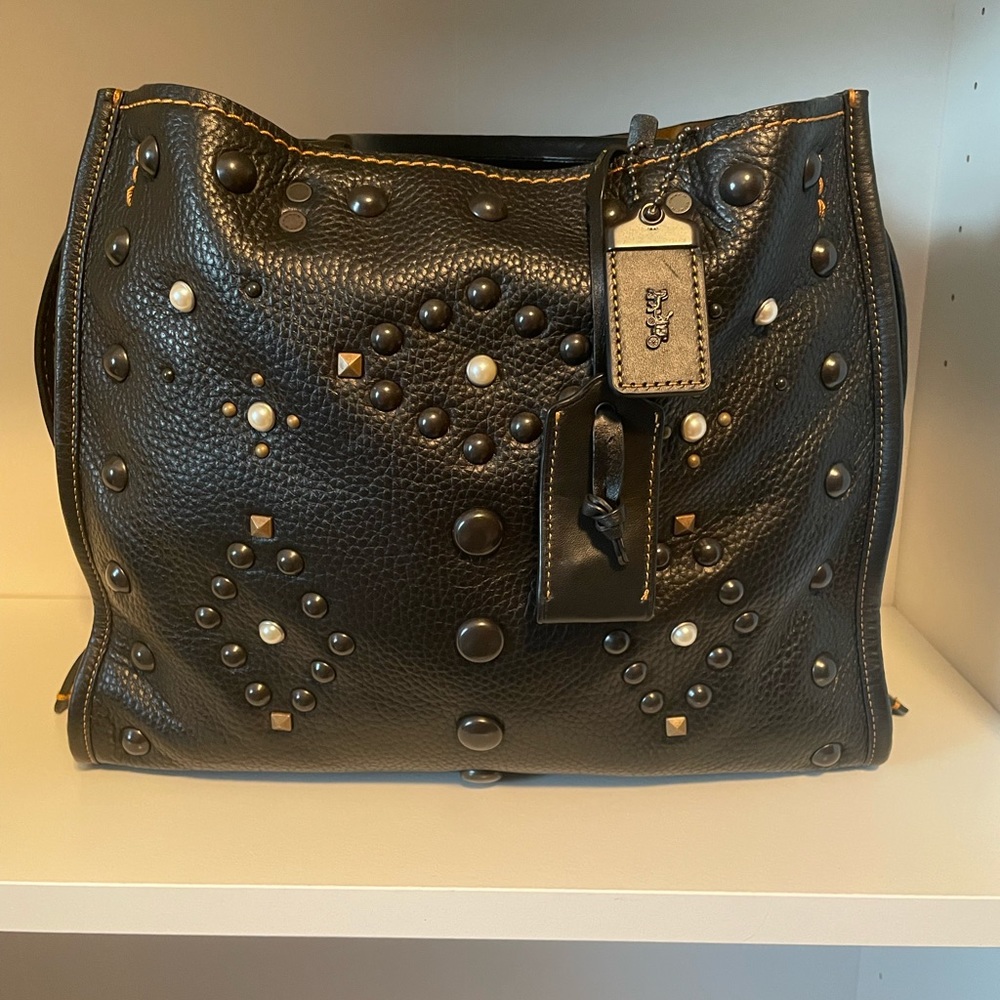 Coach Western Rivets Rogue